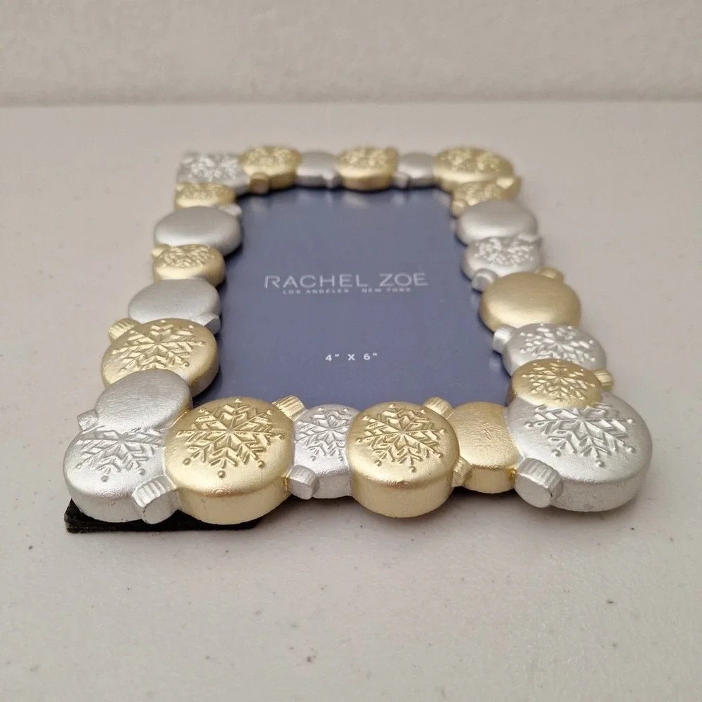 Rachel Zoe New York Christmas Ornament Picture Frame Photo 4 x 6 Inch